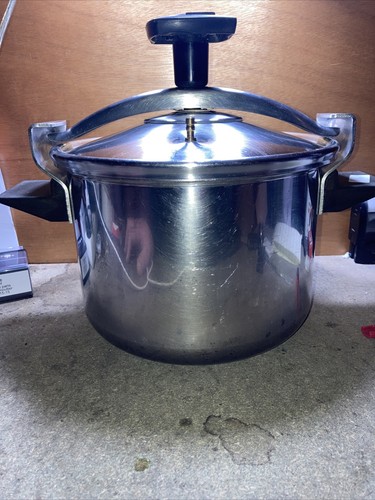 Cocotte minute seb - (d,