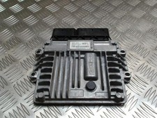 Calculateur KIA CARNIVAL 2 391044X930