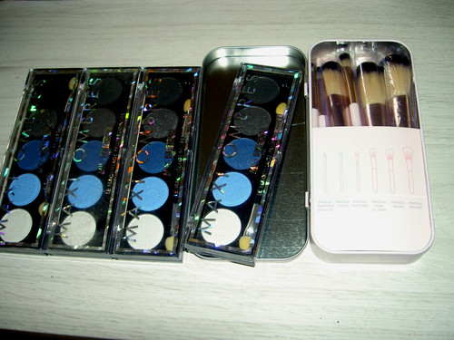 Lot produits maquillage - de,
