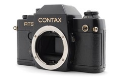 [PRESQUE COMME NEUF] Appareil photo reflex argentique 35 mm à quartz Contax...