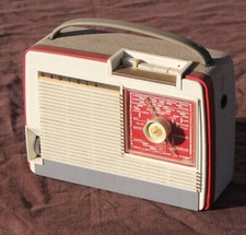 Poste Radio Transistor RADIOLA RA391T années 60 Déco Vintage Design