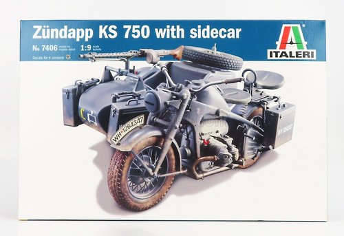 Modèle moto statico italeri - moto,
