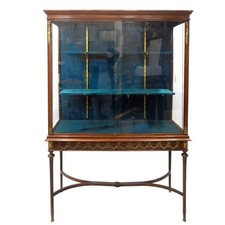 Vitrine d'exposition époque