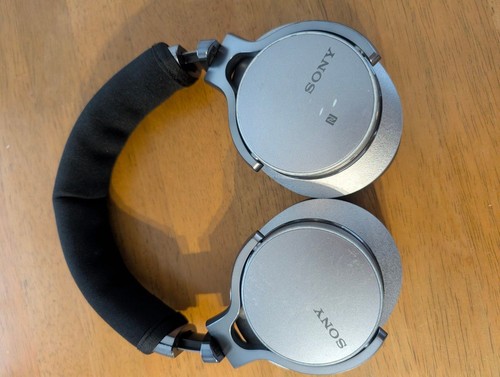 Sony mdr bt - sony,