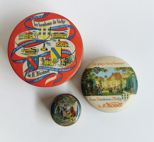 Anciennes boîtes tôle - boîtes, en