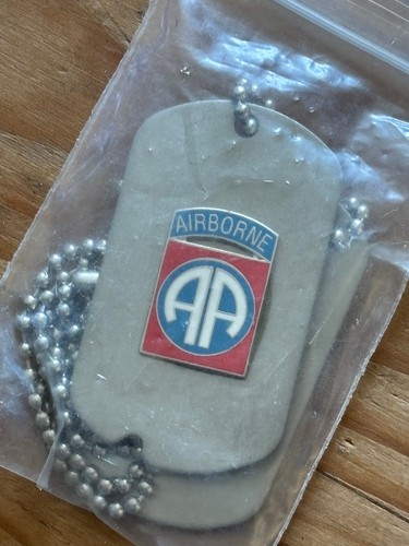 Dog tag militaire day - dog,
