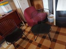 Chaise knoll bertoia copie  4 En Stock   vendues a l unite  70 Euros 