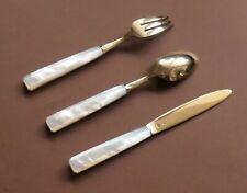 Couvert d'enfant, nacre et