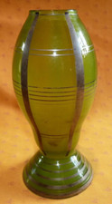Rare & beau vase Art Déco forme obus verre vert décor argent Green Art Deco vase