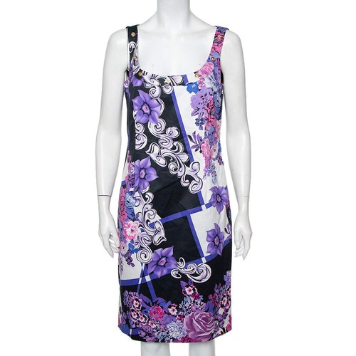 Robe décalée sans manches