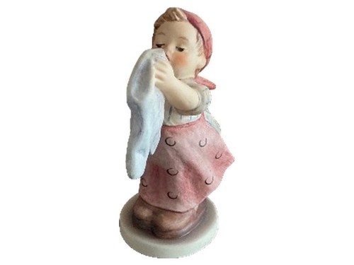 Goebel hummel figurine petite - goebel,