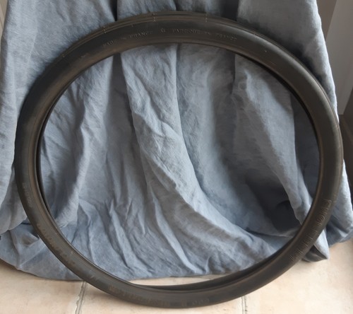 Ancien pneu englebert - englebert, 600b