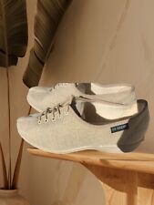 CHAUSSON / CHAUSSURES VINTAGE LA VAGUE BEIGES NEUFS TAILLE 39