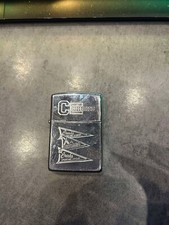 Briquet Zippo décor fanion Creeks à recharger en pierre et gaz