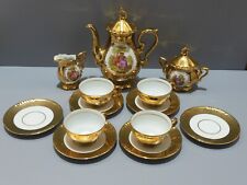 - SERVICE A CAFE PORCELAINE dorée BAVARIA décor cartouches d'après FRAGONARD   D