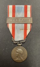 MÉDAILLE COMMÉMORATIVE