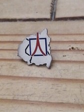 Pin's Pins Pin Enamel Design