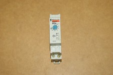 MINUTERIE ALIM 220V MERLIN GERIN 15233 TEMPO 30s.à 8mn Avec préavis d'extinction