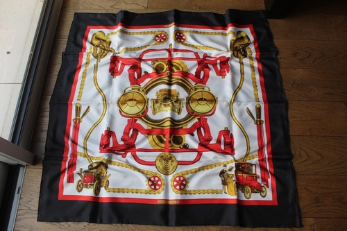 Hermès carré scarf - carré, musée