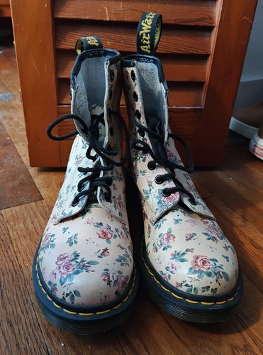 Pink floral martens - pink, boots