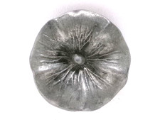 Petit cendrier en étain de