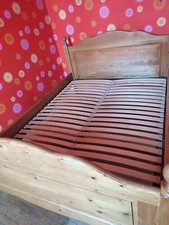 lit en bois démontable avec sommier  non pliable 