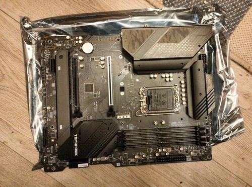 Msi mag b660 tomahawk wifi - tomahawk,