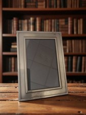 Petit cadre ancien en métal marque Ancienne vintage rétro décoration collection