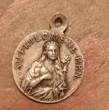 Médaille Religieuse Ancienne Ste Philomène Vianney Curé D'ars 