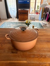 Ancien cocotte fonte le