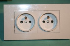 Legrand Mosaic 50 Double Prises 2P+T Blanc