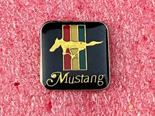 T17 Pins Voiture FORD MUSTANG