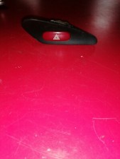 Bouton Warning Peugeot 406 série 2