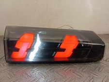 Feu arriere secondaire gauche