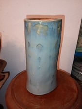 Vase en grès flammé bleu. Céramique contemporaine Style Rince pinceau signé