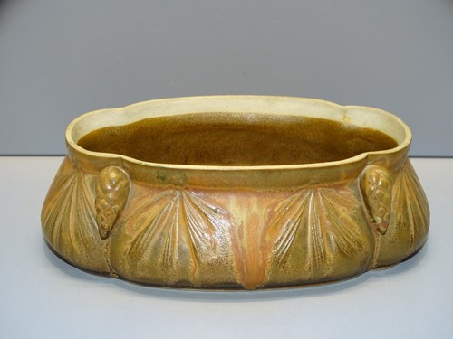 Ancienne petite jardiniere - -ancienne,