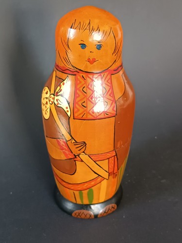 Matriochka poupees russes en - poupees,
