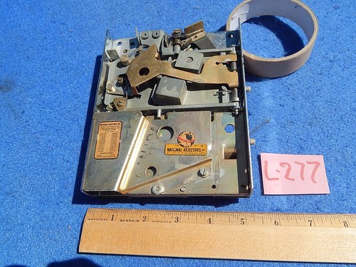 Ami wall box 120 coin - ami,