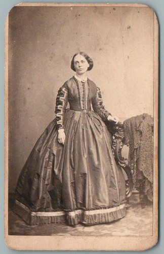 Cdv 1870 londres femme - 1870, robe