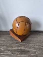 Ancienne TIRELIRE en bois