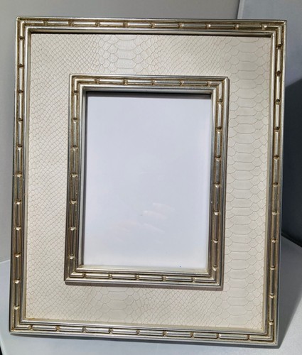 Luxury photo frame wood - photo,
