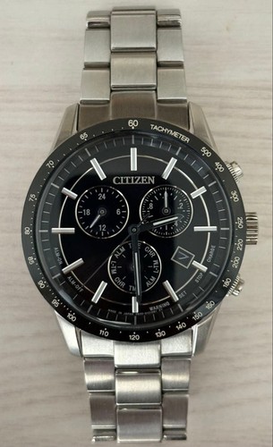 Montre solaire chronographe
