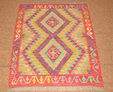 Tapis kilim oriental - oriental, À