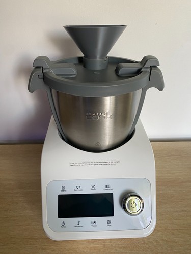 Entonnoir pour robot - , compact