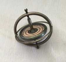 Ancienne Toupie Gyroscope 9 x 7,5 cm