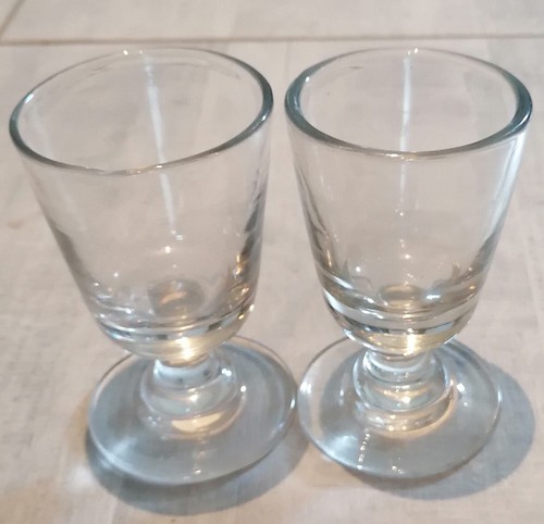 Verres pied balustre - a,