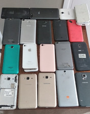 Lot de 21 smartphones vendu comme HS