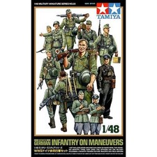 Wwii German Infantry On Maneuverstamiya 32530 1/48 : Figurines D'infanterie Alle