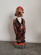 Bouteille Vintage Sankyo, Japon. Chien Endormi Qui Tourne Et Fait De La Musique