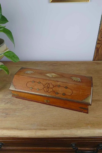 Boîte ancienne marqueterie
